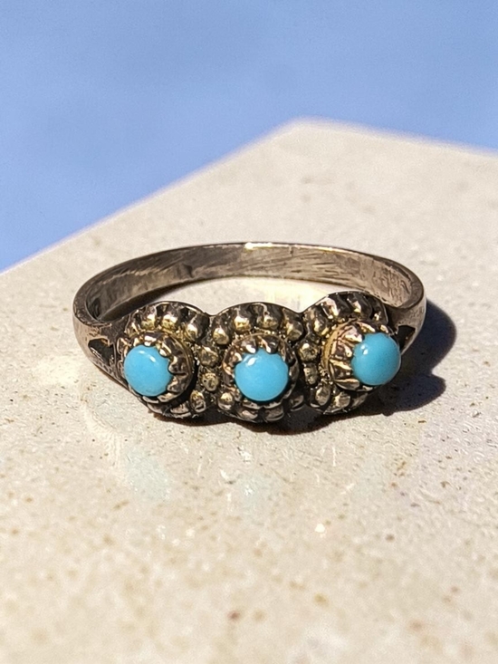Bell Trading Post Other - Vintage Bell Trading Post Turquoise Triple Stone Pinky Or Child Ring